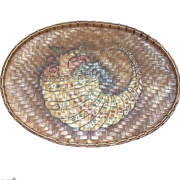Woven Oval Basket Tray Wall Hanging Cornacopia Cotge Granny Decor Large - Picture 1 of 7